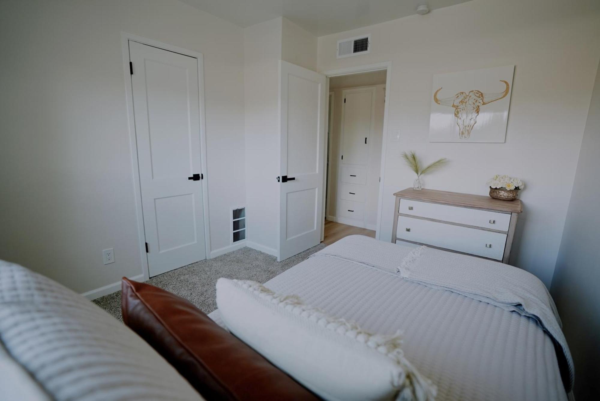Centrally Located! Remodeled! Huge Backyard! The White House Albuquerque Exteriér fotografie