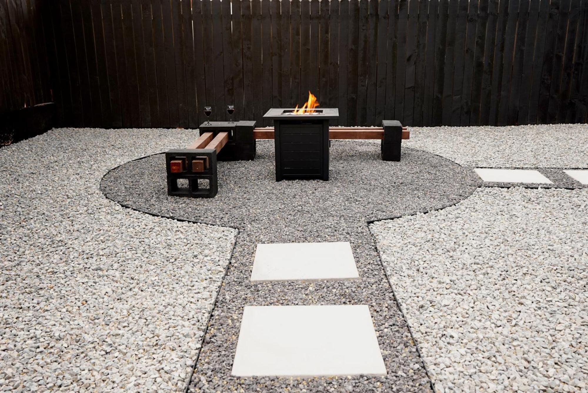 Centrally Located! Remodeled! Huge Backyard! The White House Albuquerque Exteriér fotografie