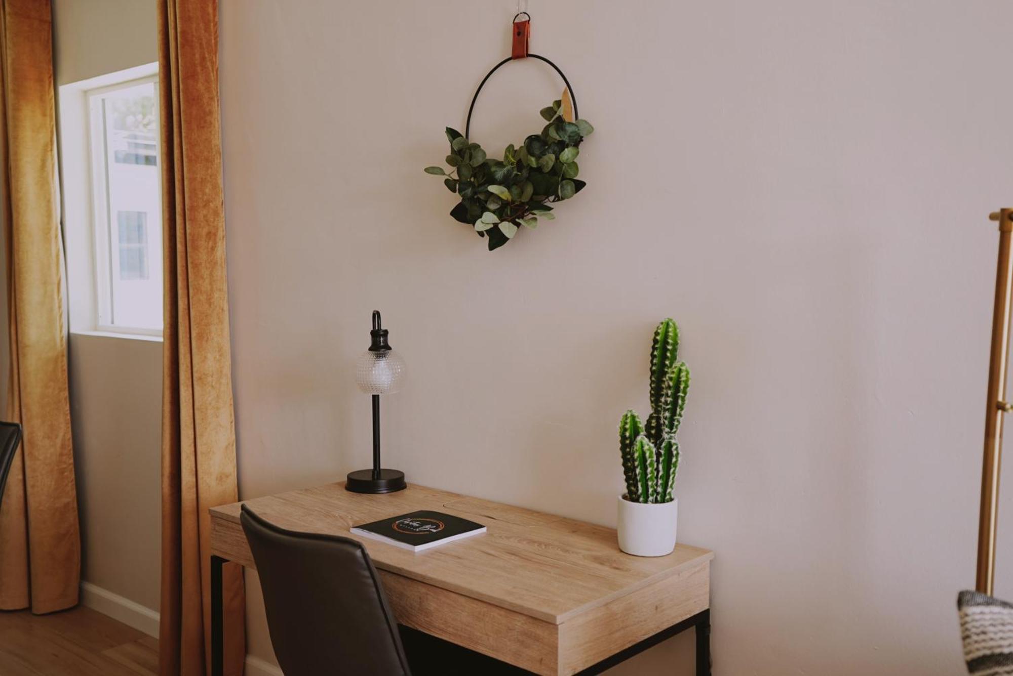 Centrally Located! Remodeled! Huge Backyard! The White House Albuquerque Exteriér fotografie